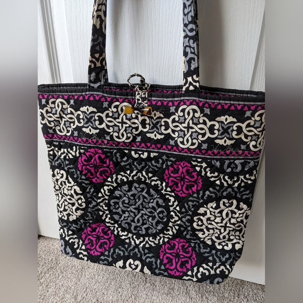 Vera Bradley Canterberry Magenta Large Cotton Tote